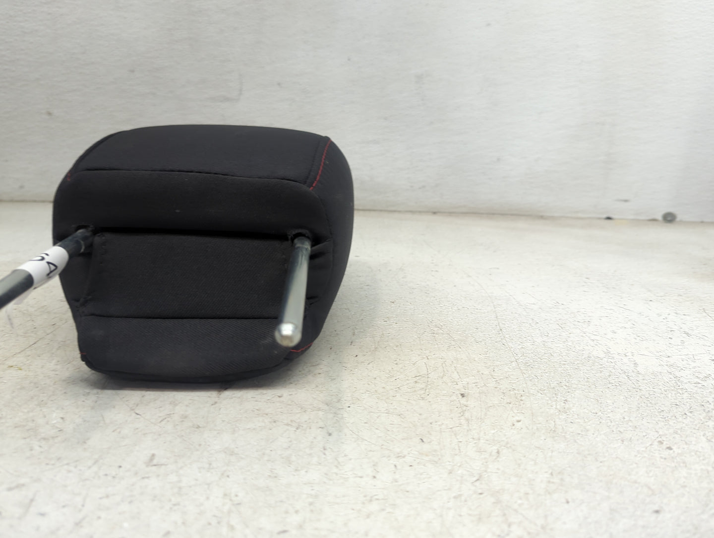 2012 Chevrolet Equinox Headrest Head Rest Rear Seat Fits OEM Used Auto Parts - Oemusedautoparts1.com