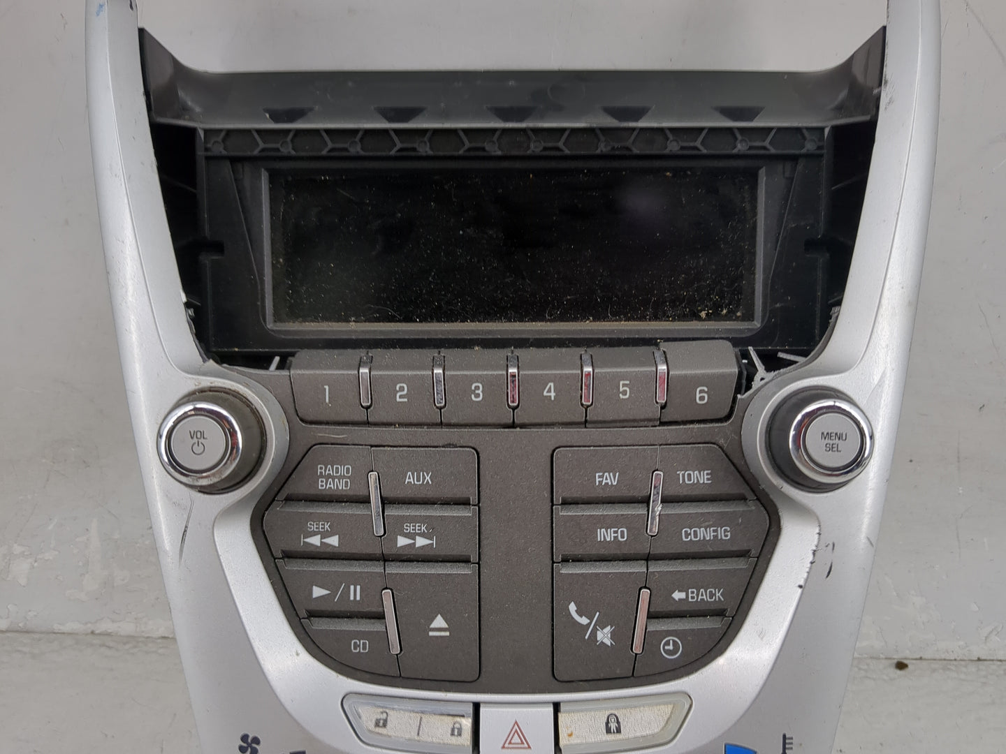 2012-2015 Chevrolet Equinox Radio Control Panel 1474621 - Oemusedautoparts1.com