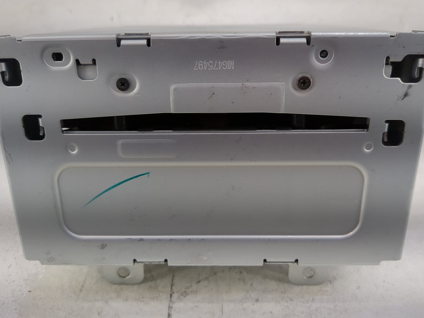 2012 Chevrolet Equinox Radio AM FM Cd Player Receiver Replacement P/N:22815634 CQ-FG21E Fits OEM Used Auto Parts - Oemusedau