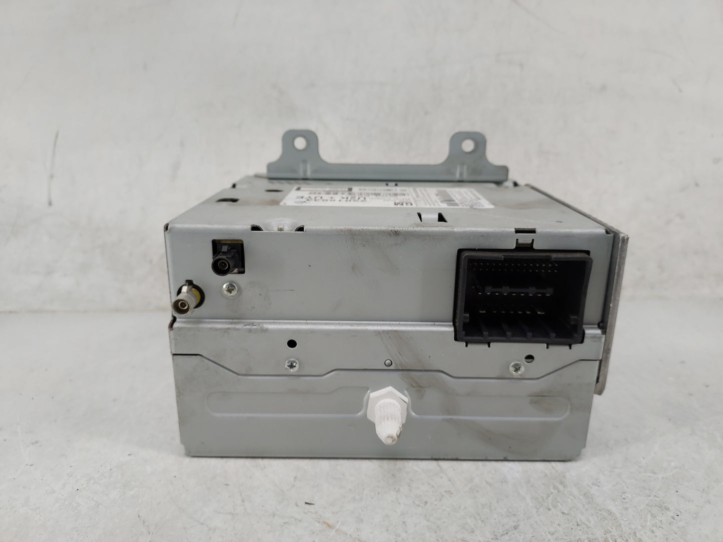 2012 Chevrolet Equinox Radio AM FM Cd Player Receiver Replacement P/N:22815634 CQ-FG21E0GDA Fits OEM Used Auto Parts - Oemus