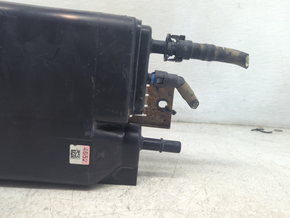 2012 Chevrolet Equinox Fuel Vapor Charcoal Canister 1479442 - Oemusedautoparts1.com
