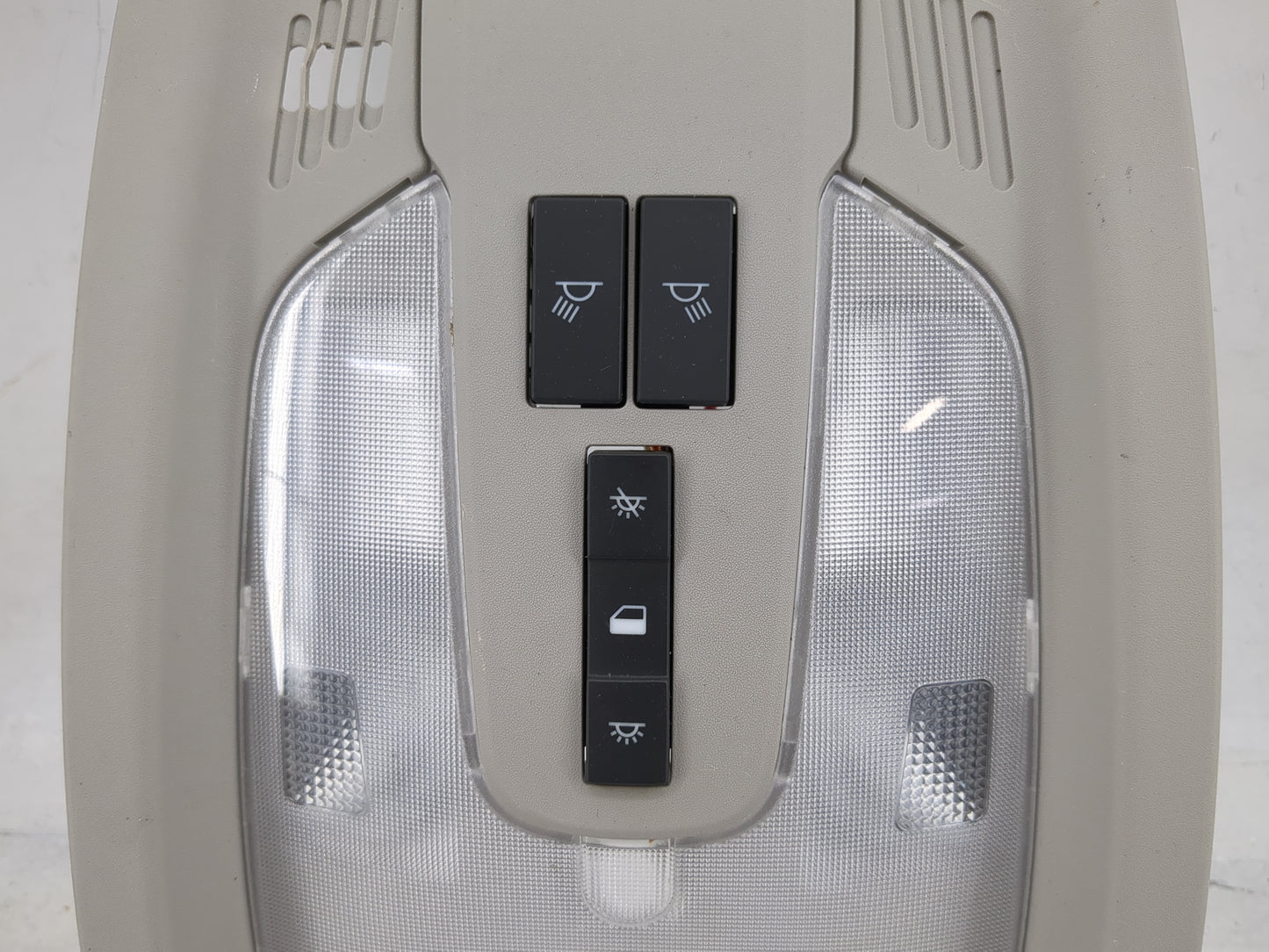 2013-2013 Chevrolet Equinox Overhead Roof Console 1482385 - Oemusedautoparts1.com