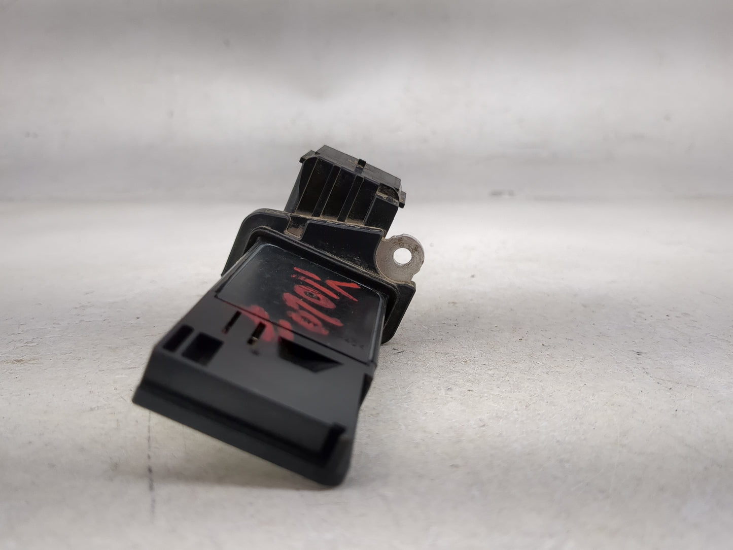 2012-2017 Chevrolet Equinox Mass Air Flow Meter Maf 1486052 - Oemusedautoparts1.com