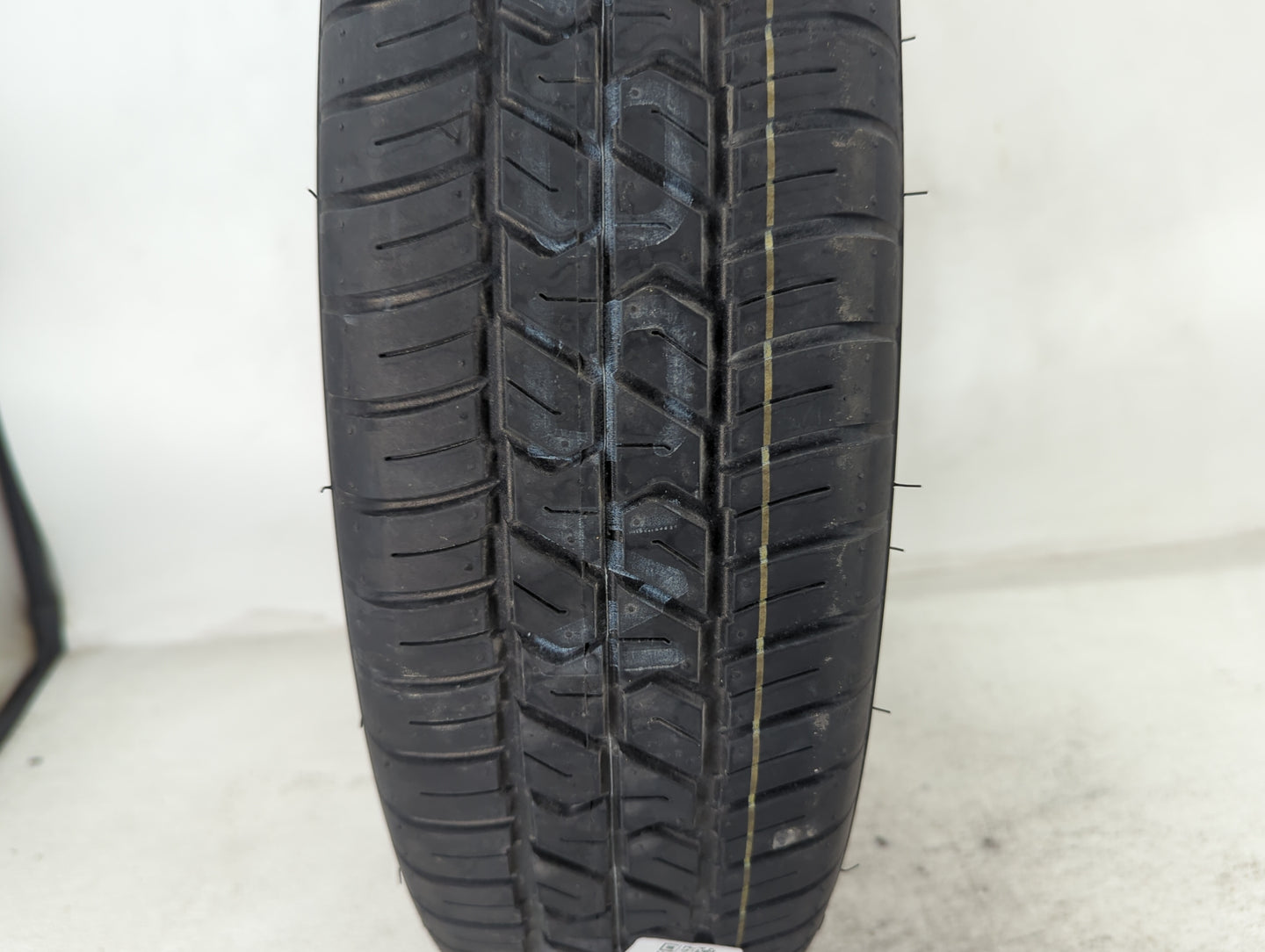 2010-2017 Chevrolet Equinox Spare Donut Tire Wheel Rim Oem 1486996 - Oemusedautoparts1.com