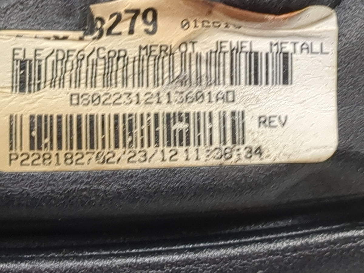 2011-2014 Chevrolet Equinox Passenger Side View Mirror - Right Door Mirror OEM Used - Oemusedautoparts1.com
