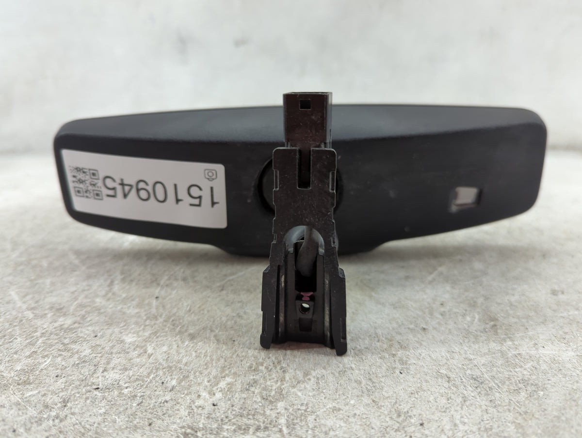 2010-2017 Chevrolet Equinox Interior Rear View Mirror Replacement OEM P/N:026538 GNTX-858 Fits OEM Used Auto Parts - Oemused