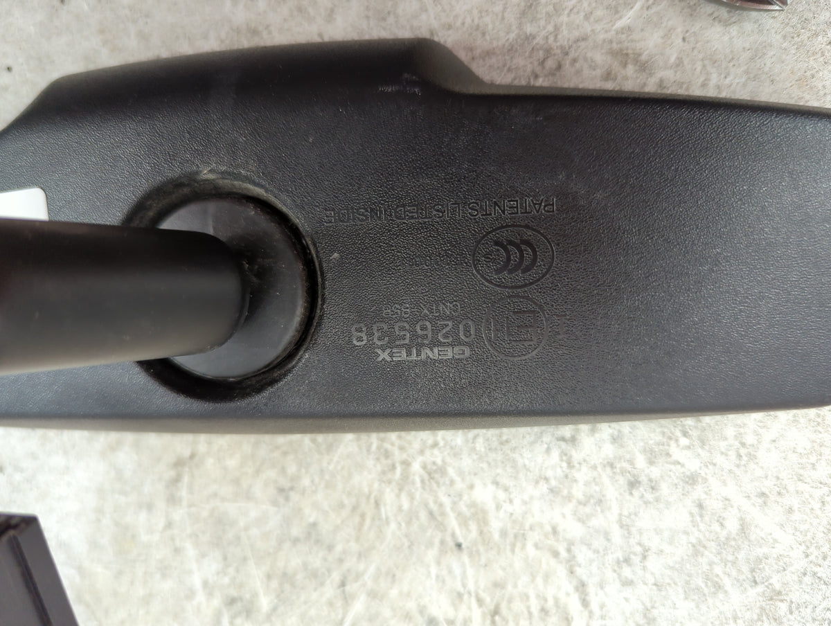2010-2017 Chevrolet Equinox Interior Rear View Mirror Replacement OEM P/N:026538 GNTX-858 Fits OEM Used Auto Parts - Oemused