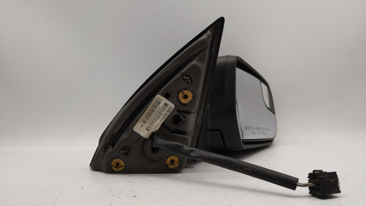 2012-2014 Chevrolet Equinox Passenger Side View Mirror - Right Door Mirror OEM Used - Oemusedautoparts1.com