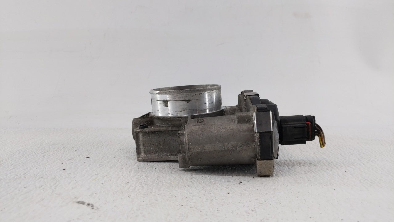 2012-2015 Chevrolet Equinox Throttle Body P/N:12632101CA Fits Fits 2012 2013 2014 2015 OEM Used Auto Parts - Oemusedautopart