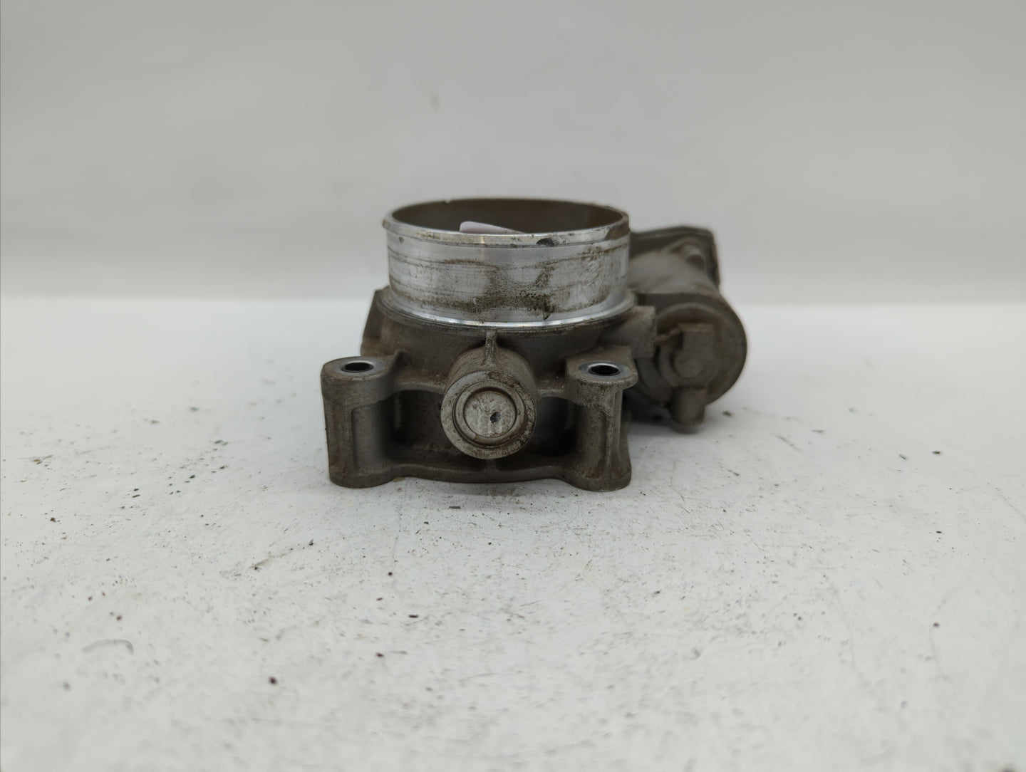 2012-2015 Chevrolet Equinox Throttle Body P/N:12632101CA Fits Fits 2012 2013 2014 2015 OEM Used Auto Parts - Oemusedautopart