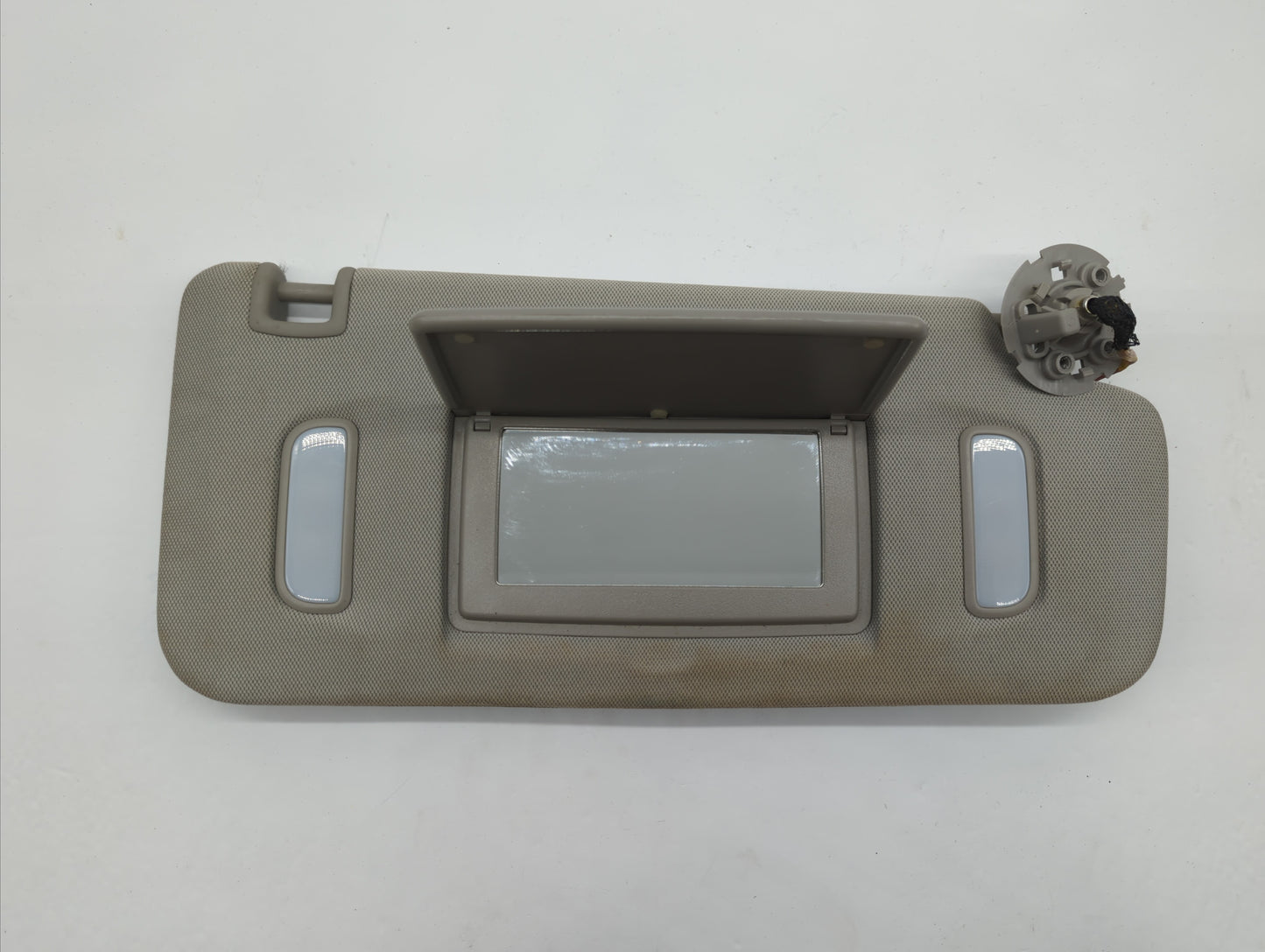 2010-2017 Chevrolet Equinox Sun Visor Shade Replacement Passenger Right Mirror Fits Fits 2010 2011 2012 2013 2014 2015 2016 