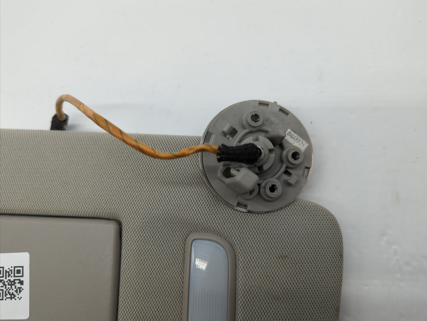 2010-2017 Chevrolet Equinox Sun Visor Shade Replacement Passenger Right Mirror Fits Fits 2010 2011 2012 2013 2014 2015 2016 