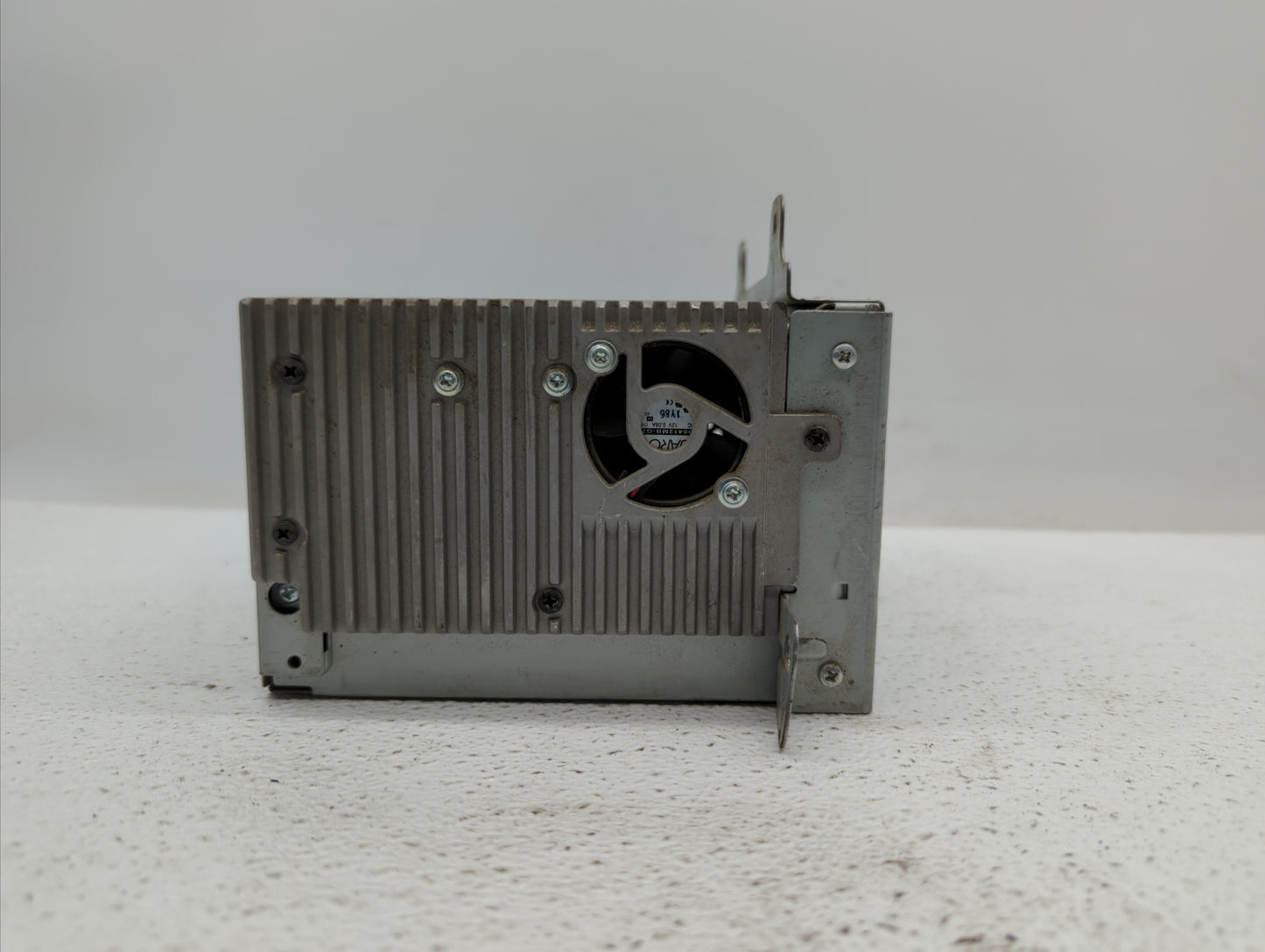 2012 Chevrolet Equinox Am Fm Cd Player Radio Receiver - Oemusedautoparts1.com