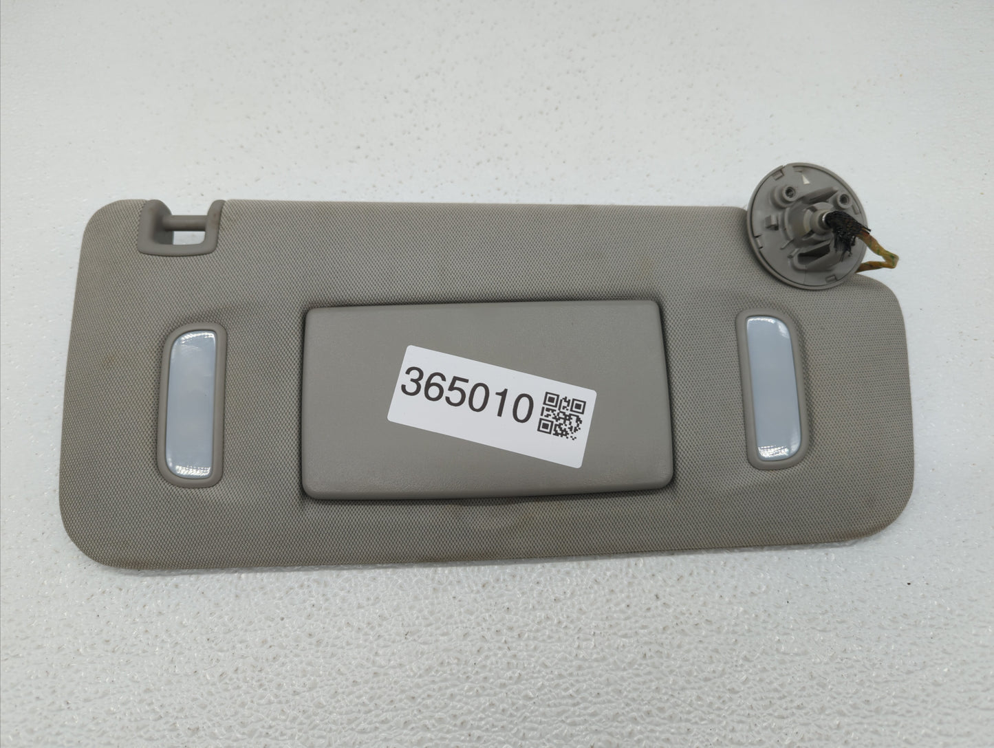 2010-2017 Chevrolet Equinox Sun Visor Shade Replacement Passenger Right Mirror Fits Fits 2010 2011 2012 2013 2014 2015 2016 