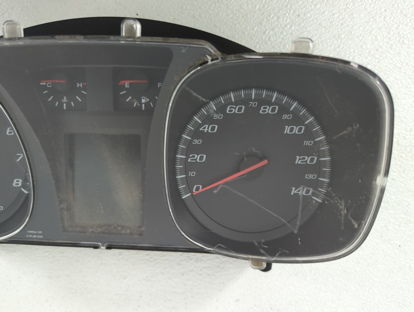 2012 Chevrolet Equinox Instrument Cluster Speedometer Gauges P/N:23348997 190828, 20907580 Fits OEM Used Auto Parts - Oemuse