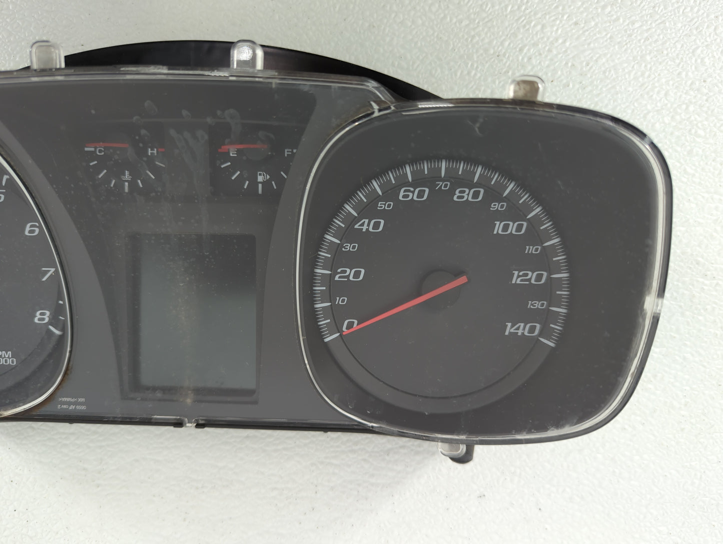 2012 Chevrolet Equinox Instrument Cluster Speedometer Gauges P/N:23348997 190828, 20907580 Fits OEM Used Auto Parts - Oemuse