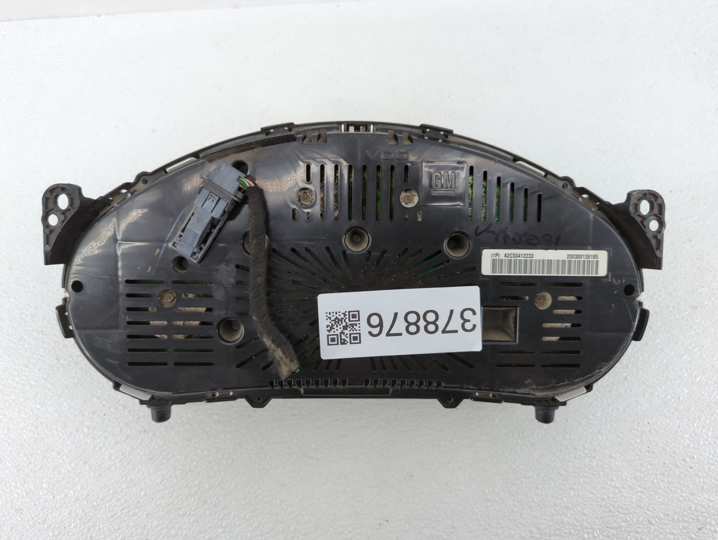 2012 Chevrolet Equinox Instrument Cluster Speedometer Gauges P/N:23348997 190828, 20907580 Fits OEM Used Auto Parts - Oemuse
