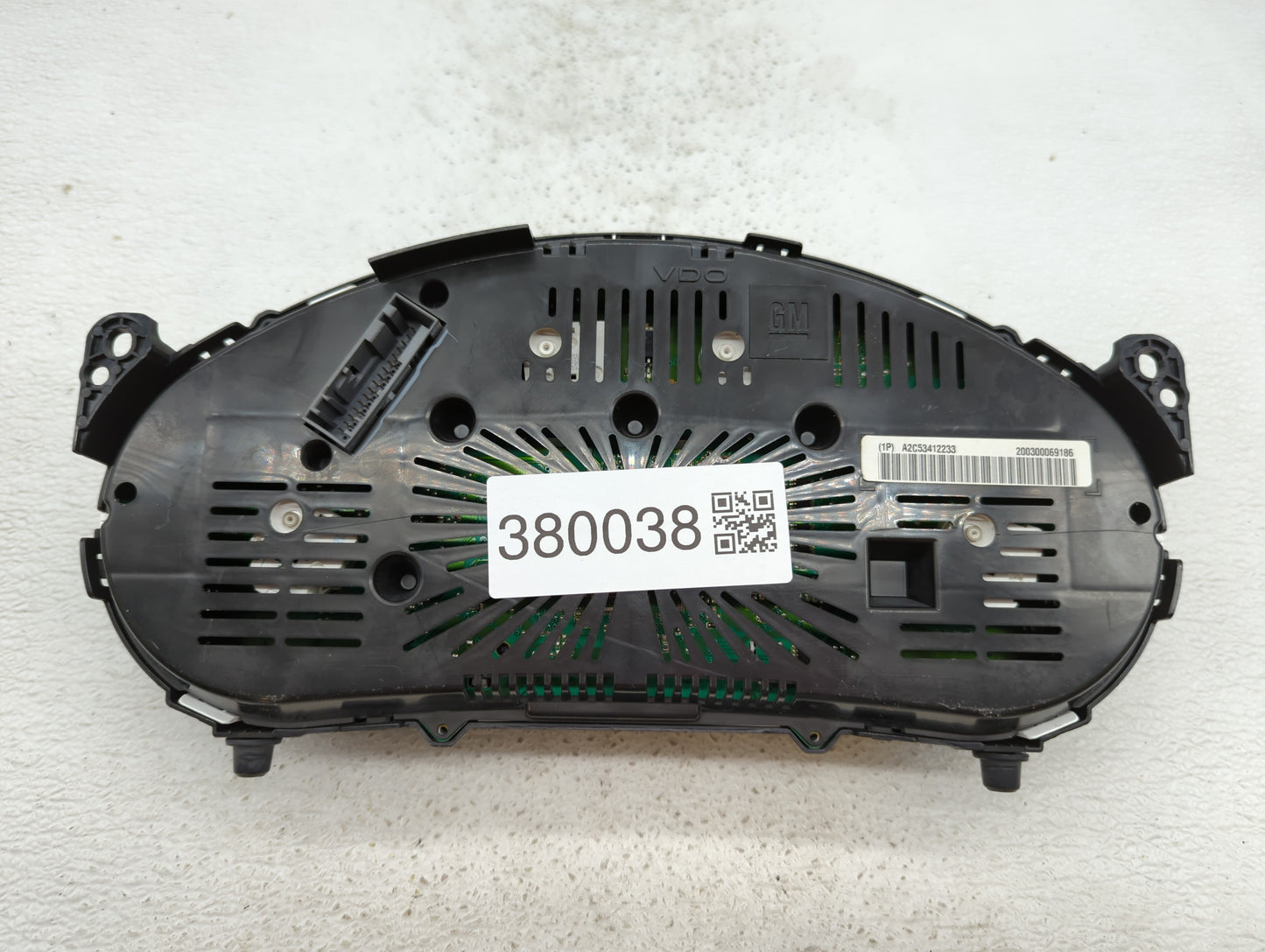 2012 Chevrolet Equinox Instrument Cluster Speedometer Gauges P/N:23348997 190828, 20907580 Fits OEM Used Auto Parts - Oemuse