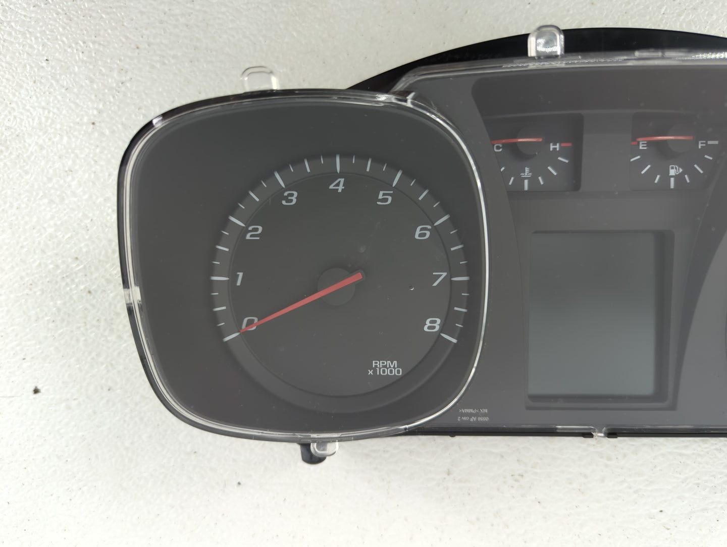 2012 Chevrolet Equinox Instrument Cluster Speedometer Gauges P/N:23348997 190828, 20907580 Fits OEM Used Auto Parts - Oemuse