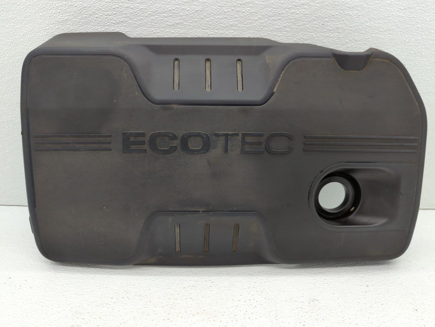 2012 Chevrolet Equinox Engine Cover Black - Oemusedautoparts1.com