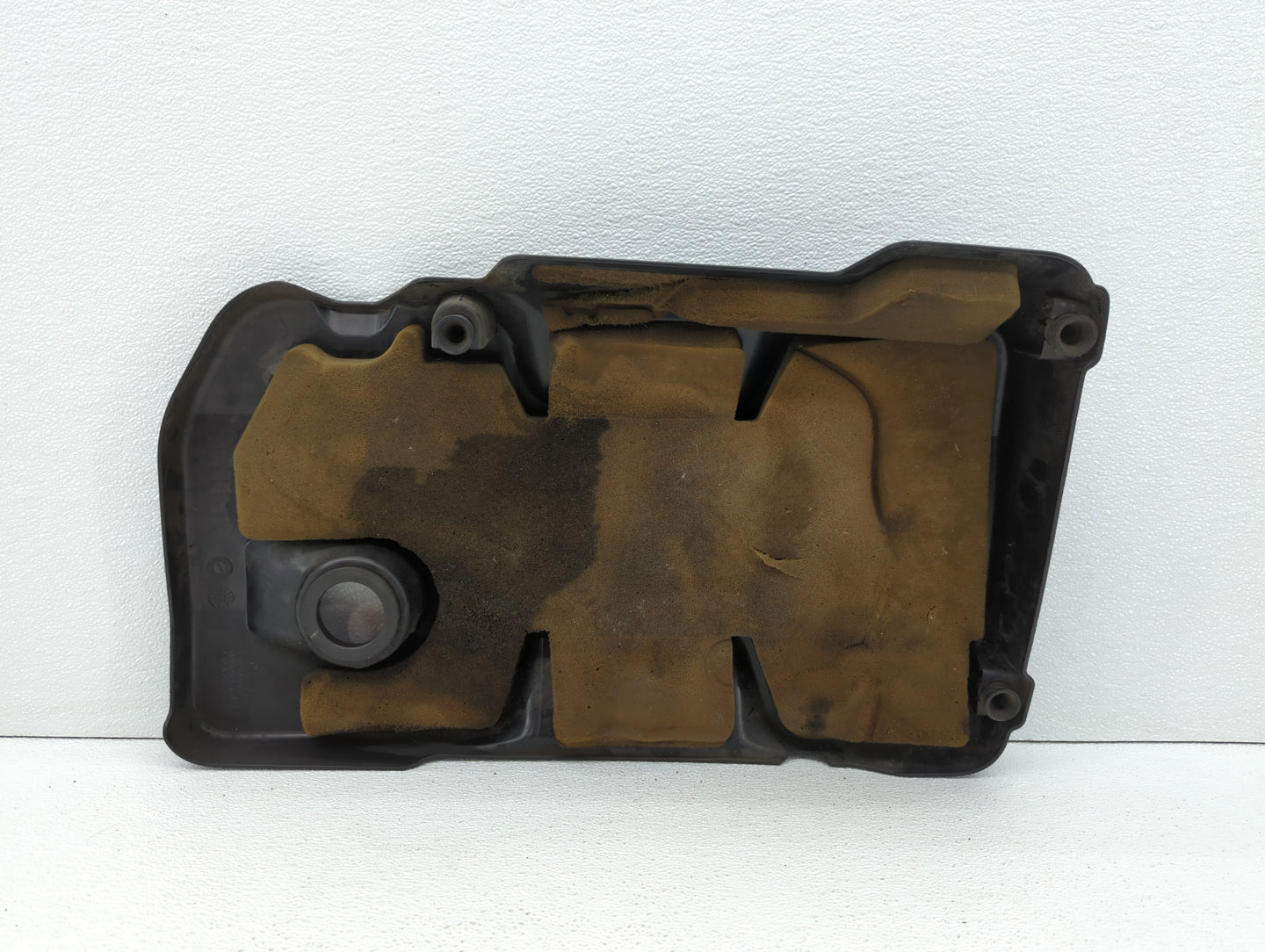 2012 Chevrolet Equinox Engine Cover Black - Oemusedautoparts1.com