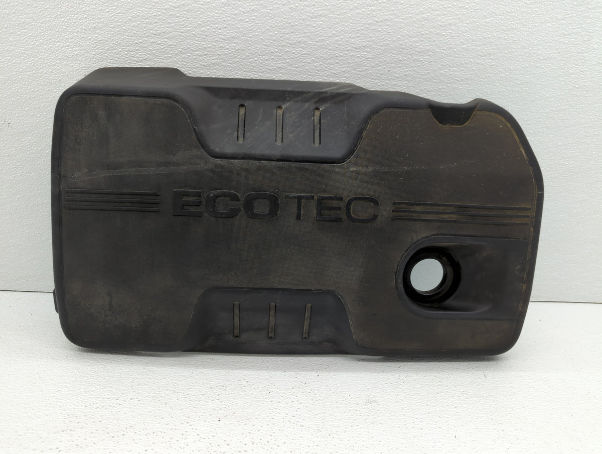 2012 Chevrolet Equinox Engine Cover 390031 - Oemusedautoparts1.com