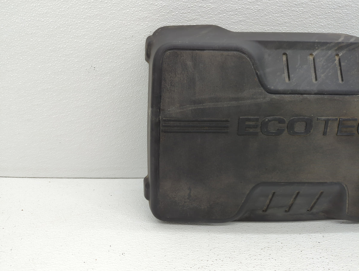 2012 Chevrolet Equinox Engine Cover 390031 - Oemusedautoparts1.com
