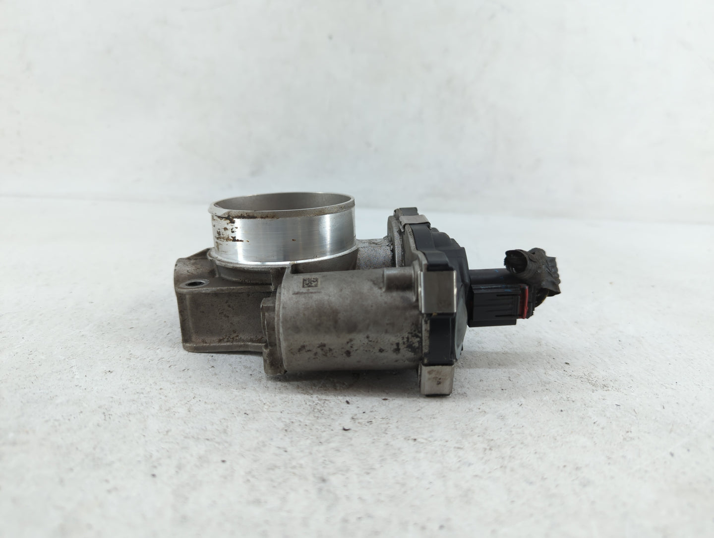 2012-2015 Chevrolet Equinox Throttle Body P/N:12627217DA 12632101CA Fits Fits 2012 2013 2014 2015 OEM Used Auto Parts - Oemu