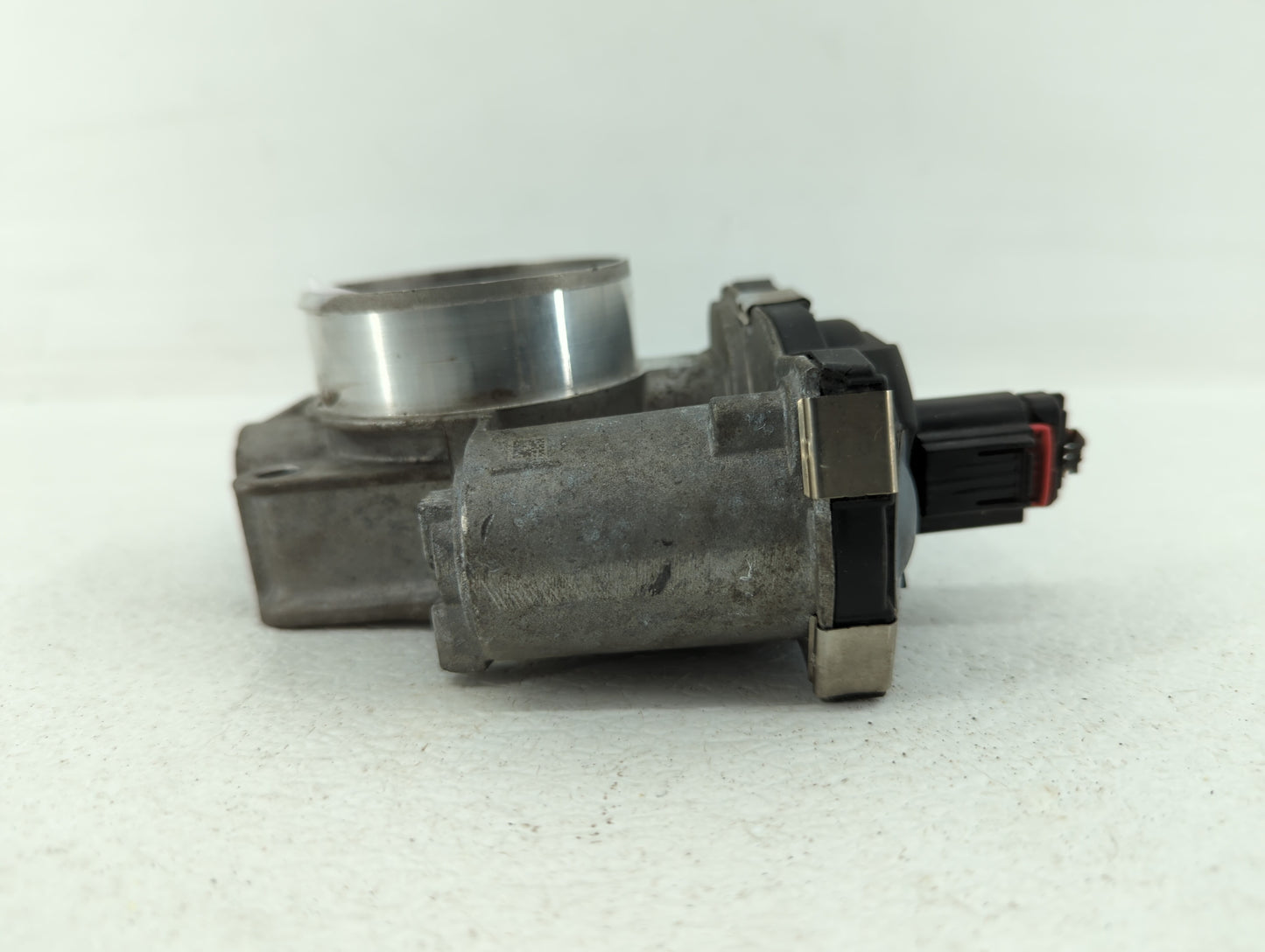 2012-2015 Chevrolet Equinox Throttle Body P/N:12627217DA 12632101CA Fits Fits 2012 2013 2014 2015 OEM Used Auto Parts - Oemu