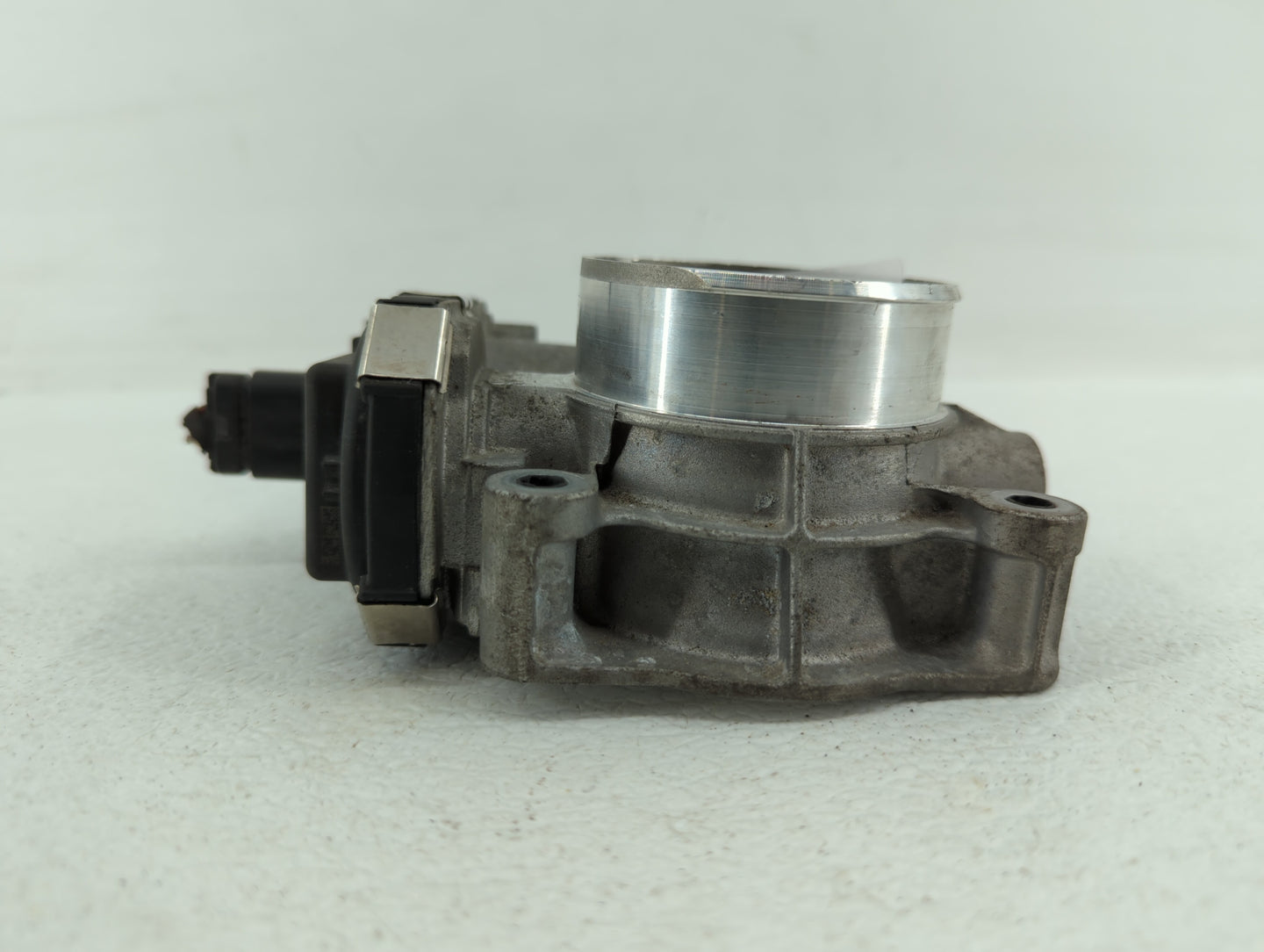 2012-2015 Chevrolet Equinox Throttle Body P/N:12627217DA 12632101CA Fits Fits 2012 2013 2014 2015 OEM Used Auto Parts - Oemu