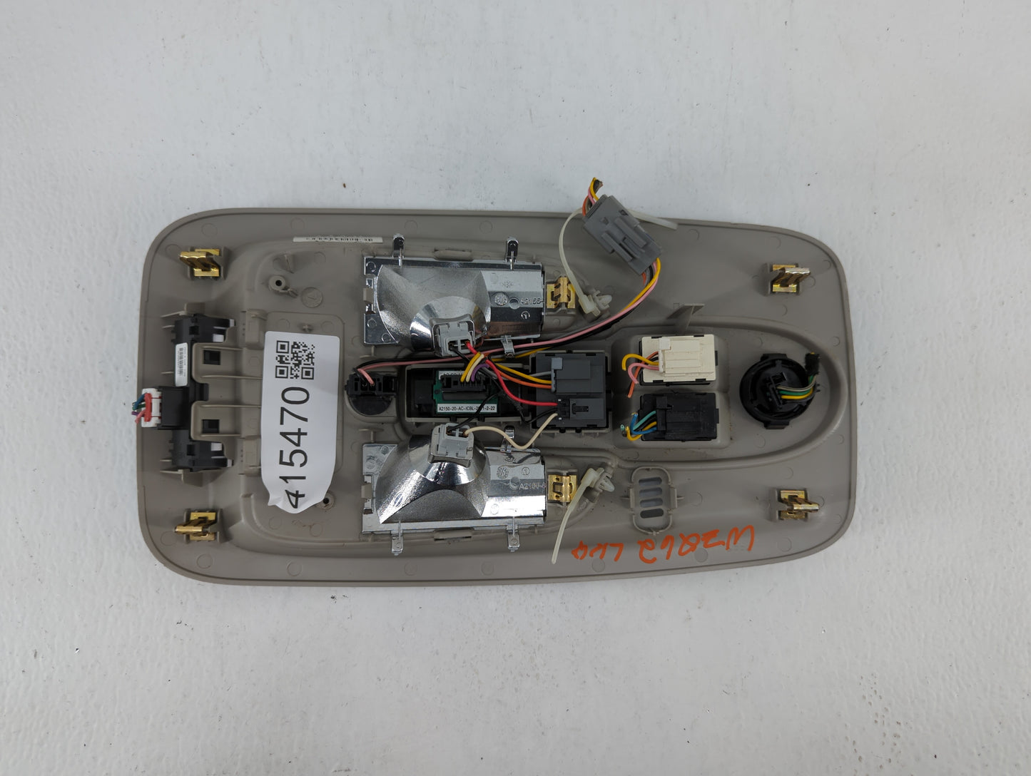 2012-2012 Chevrolet Equinox Overhead Roof Console Interior Dome Light - Oemusedautoparts1.com
