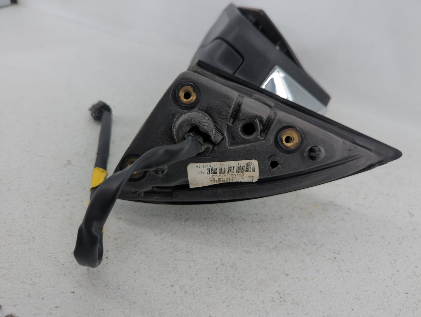 2011-2013 Chevrolet Equinox Driver Side View Mirror - Left Door Mirror OEM Used - Oemusedautoparts1.com