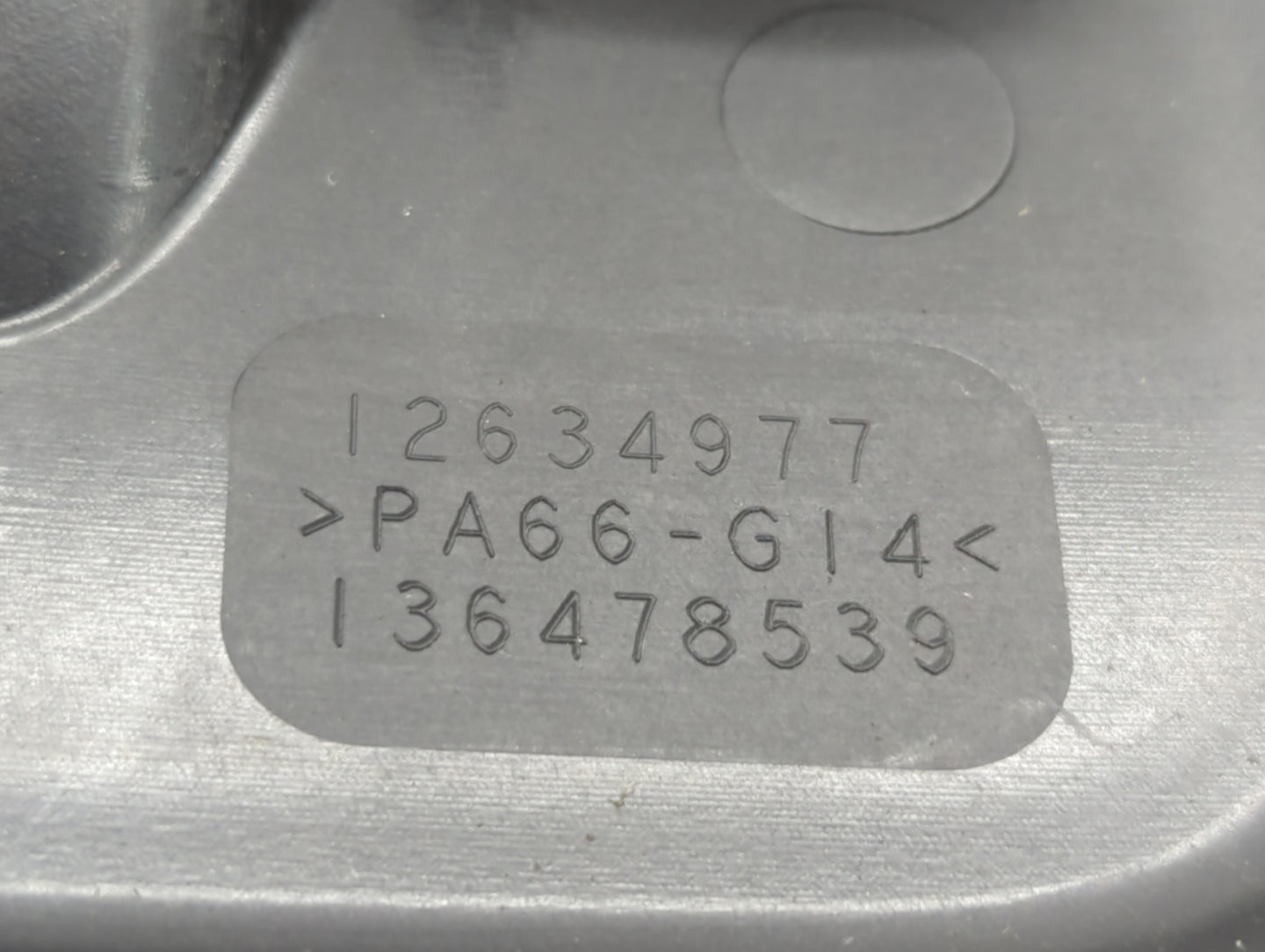 2012 Chevrolet Equinox Engine Cover - Oemusedautoparts1.com
