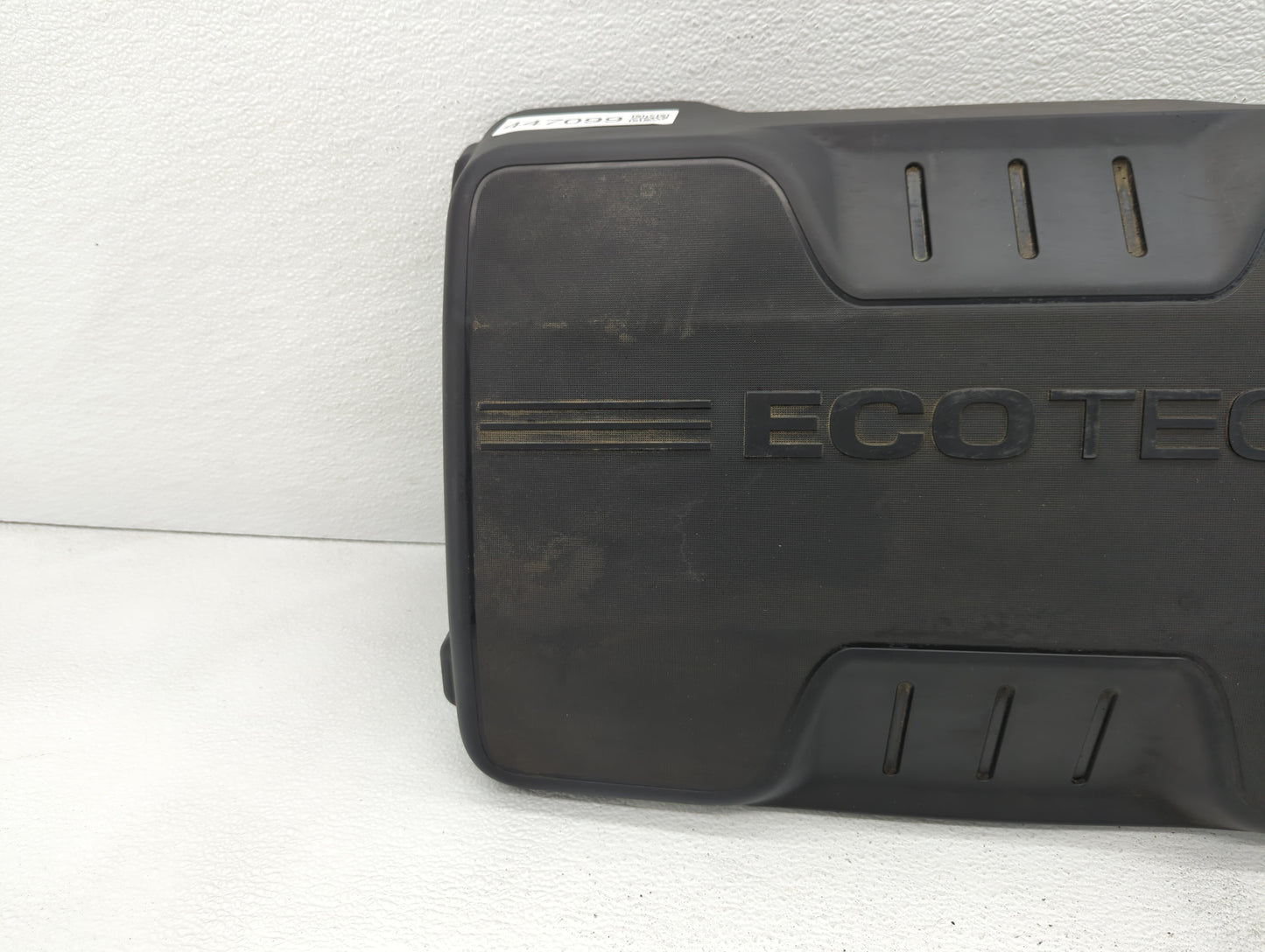 2012 Chevrolet Equinox Engine Cover - Oemusedautoparts1.com