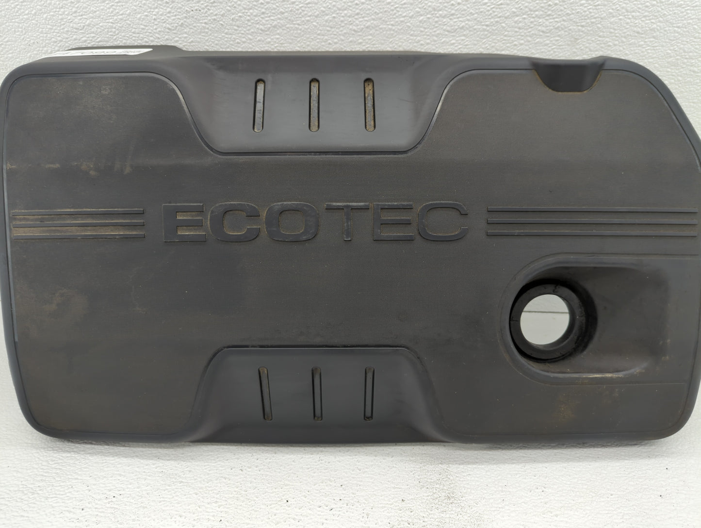 2012 Chevrolet Equinox Engine Cover - Oemusedautoparts1.com