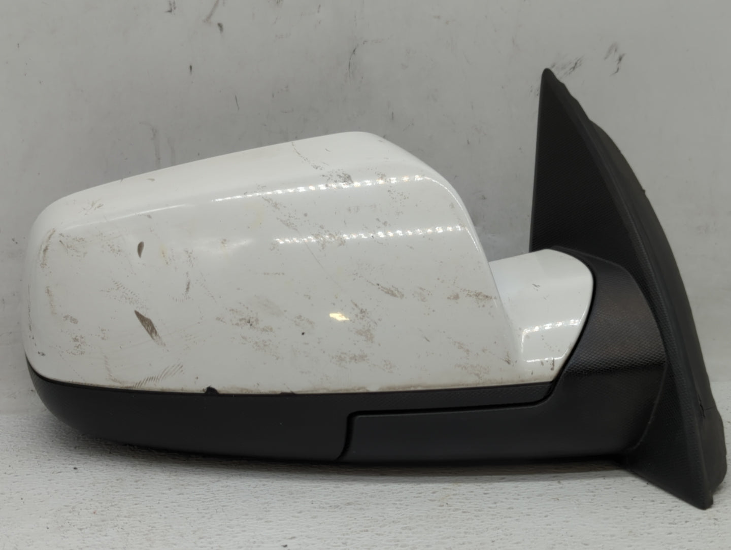 2011-2014 Chevrolet Equinox Passenger Side View Mirror - Right Door Mirror OEM Used - Oemusedautoparts1.com