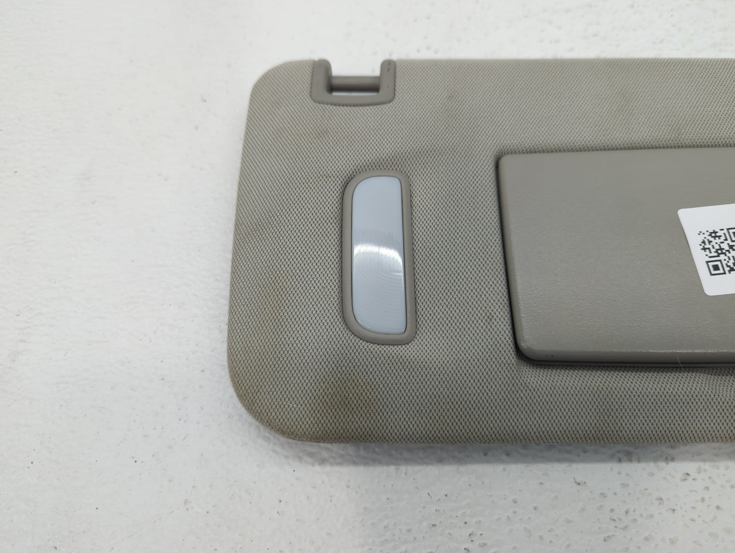 2010-2017 Chevrolet Equinox Sun Visor Shade Replacement Passenger Right Mirror Fits Fits 2010 2011 2012 2013 2014 2015 2016 