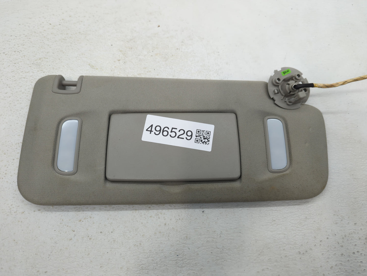 2010-2017 Chevrolet Equinox Sun Visor Shade Replacement Passenger Right Mirror Fits Fits 2010 2011 2012 2013 2014 2015 2016 