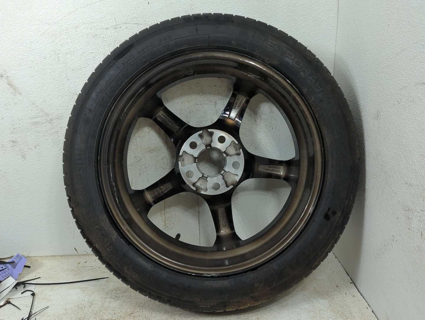2010-2017 Chevrolet Equinox Spare Donut Tire Wheel Rim Oem 5034334 - Oemusedautoparts1.com