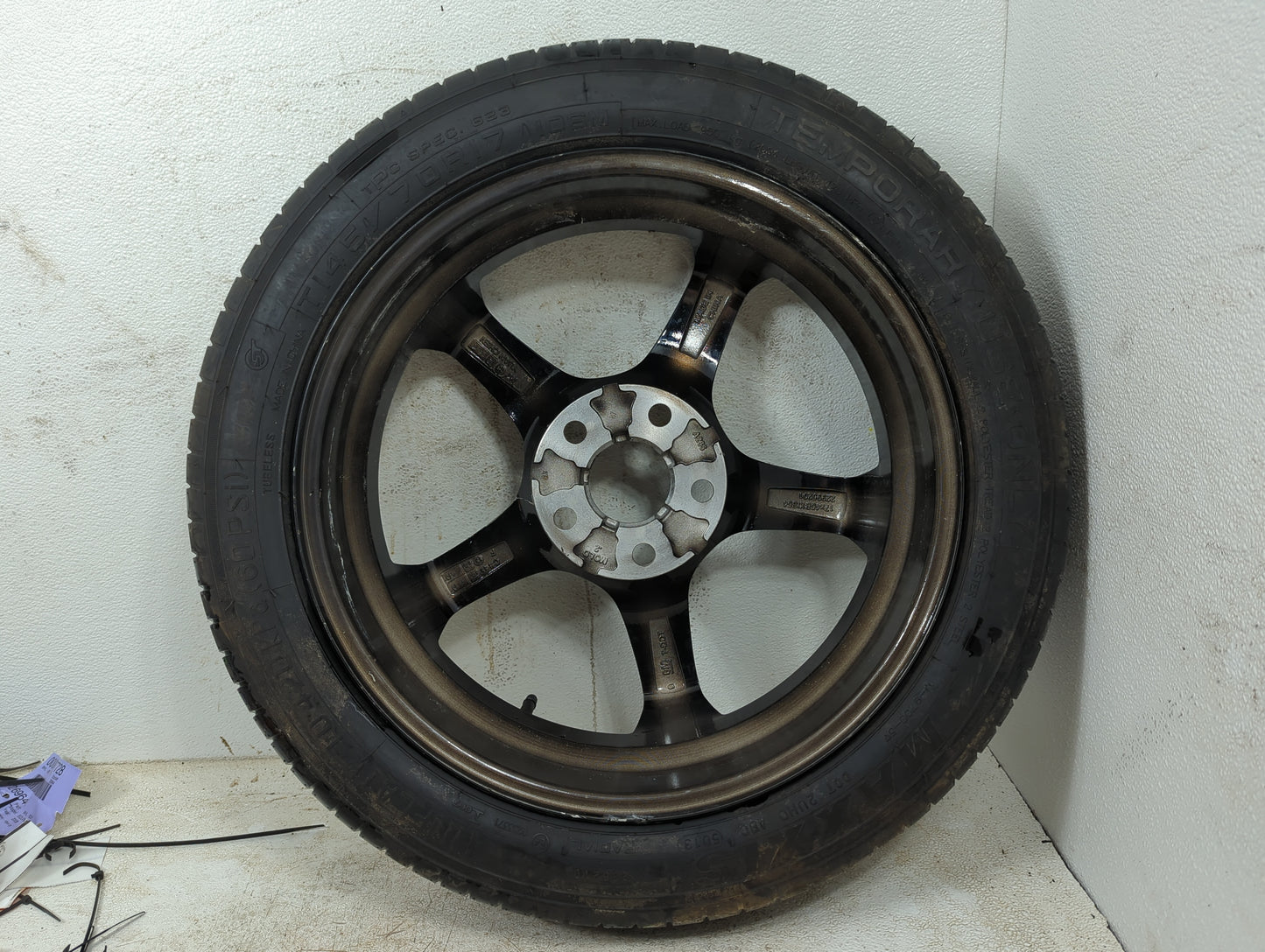 2010-2017 Chevrolet Equinox Spare Donut Tire Wheel Rim Oem 5034334 - Oemusedautoparts1.com