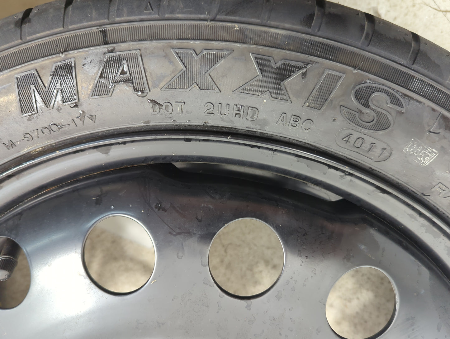 2010-2017 Chevrolet Equinox Spare Donut Tire Wheel Rim Oem 5036999 - Oemusedautoparts1.com