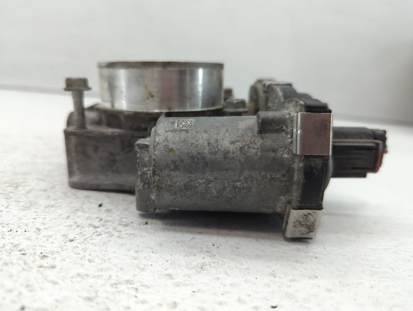 2012-2015 Chevrolet Equinox Throttle Body P/N:12632101CA Fits Fits 2012 2013 2014 2015 OEM Used Auto Parts - Oemusedautopart