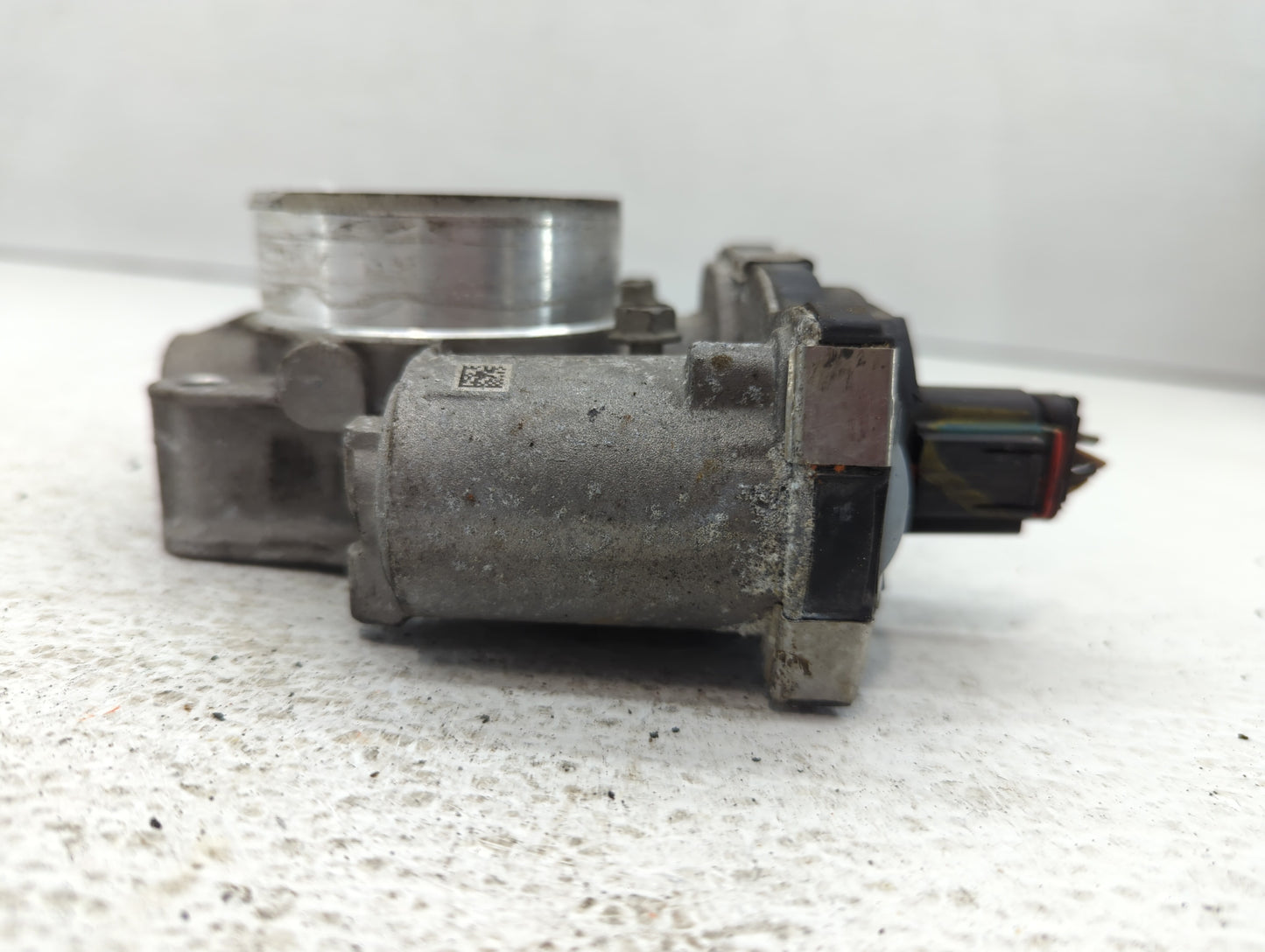 2012-2015 Chevrolet Equinox Throttle Body P/N:12632101CA Fits Fits 2012 2013 2014 2015 OEM Used Auto Parts - Oemusedautopart