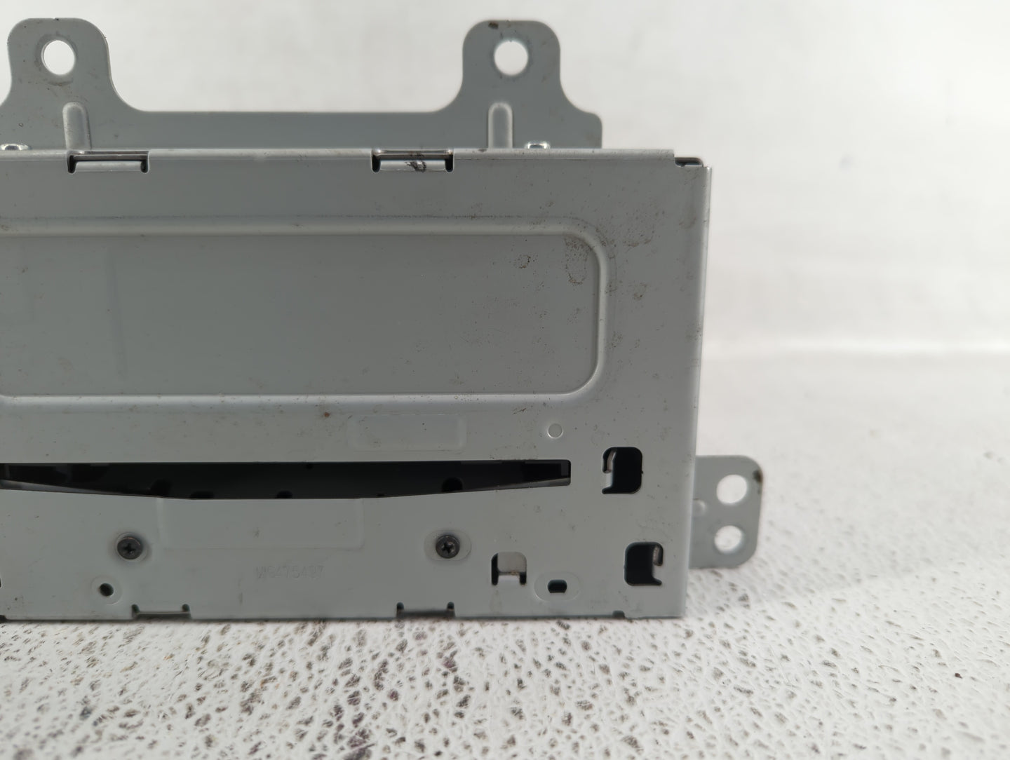 2011-2012 Chevrolet Equinox Am Fm Cd Player Radio Receiver - Oemusedautoparts1.com