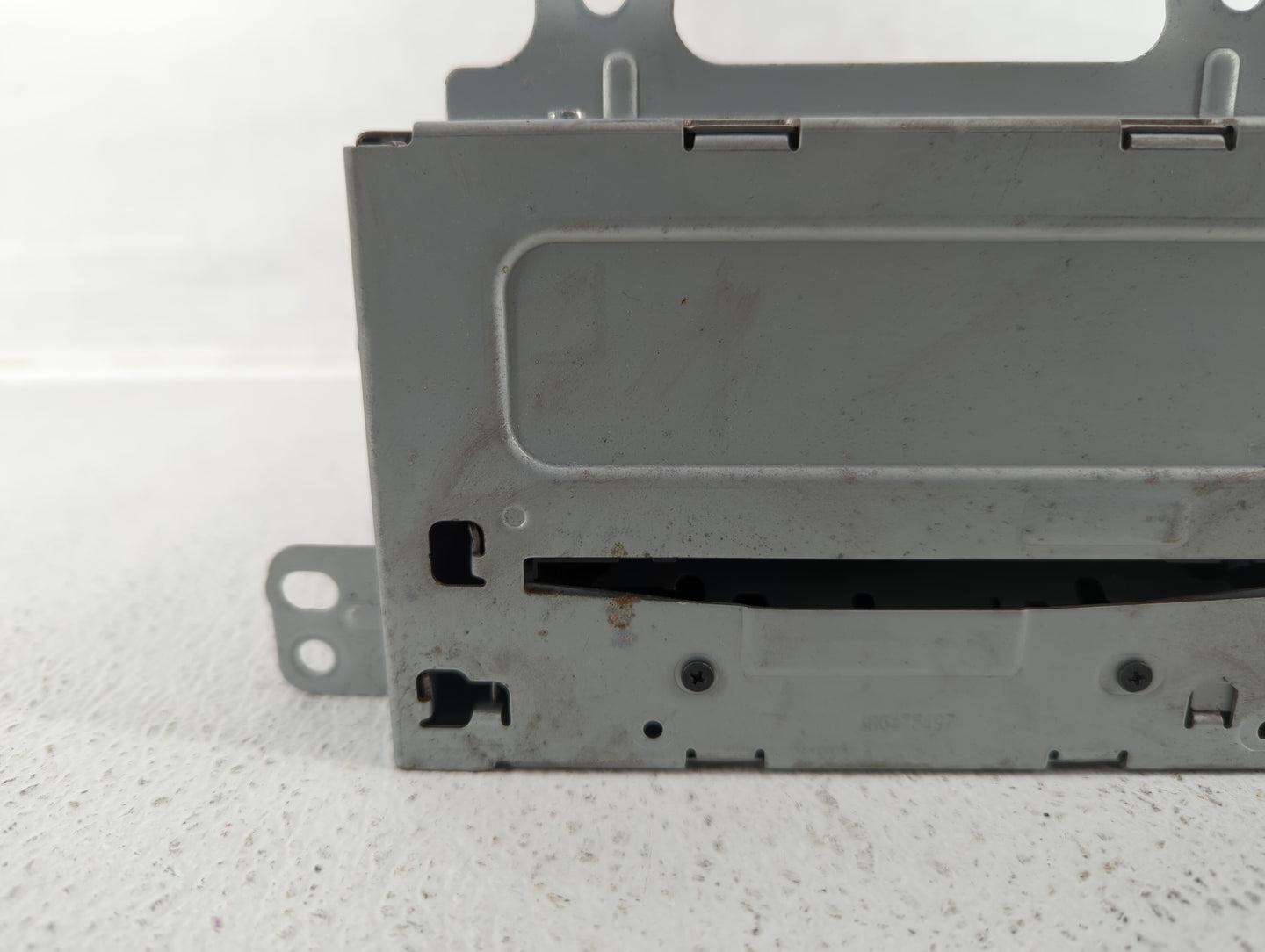 2011-2012 Chevrolet Equinox Am Fm Cd Player Radio Receiver - Oemusedautoparts1.com