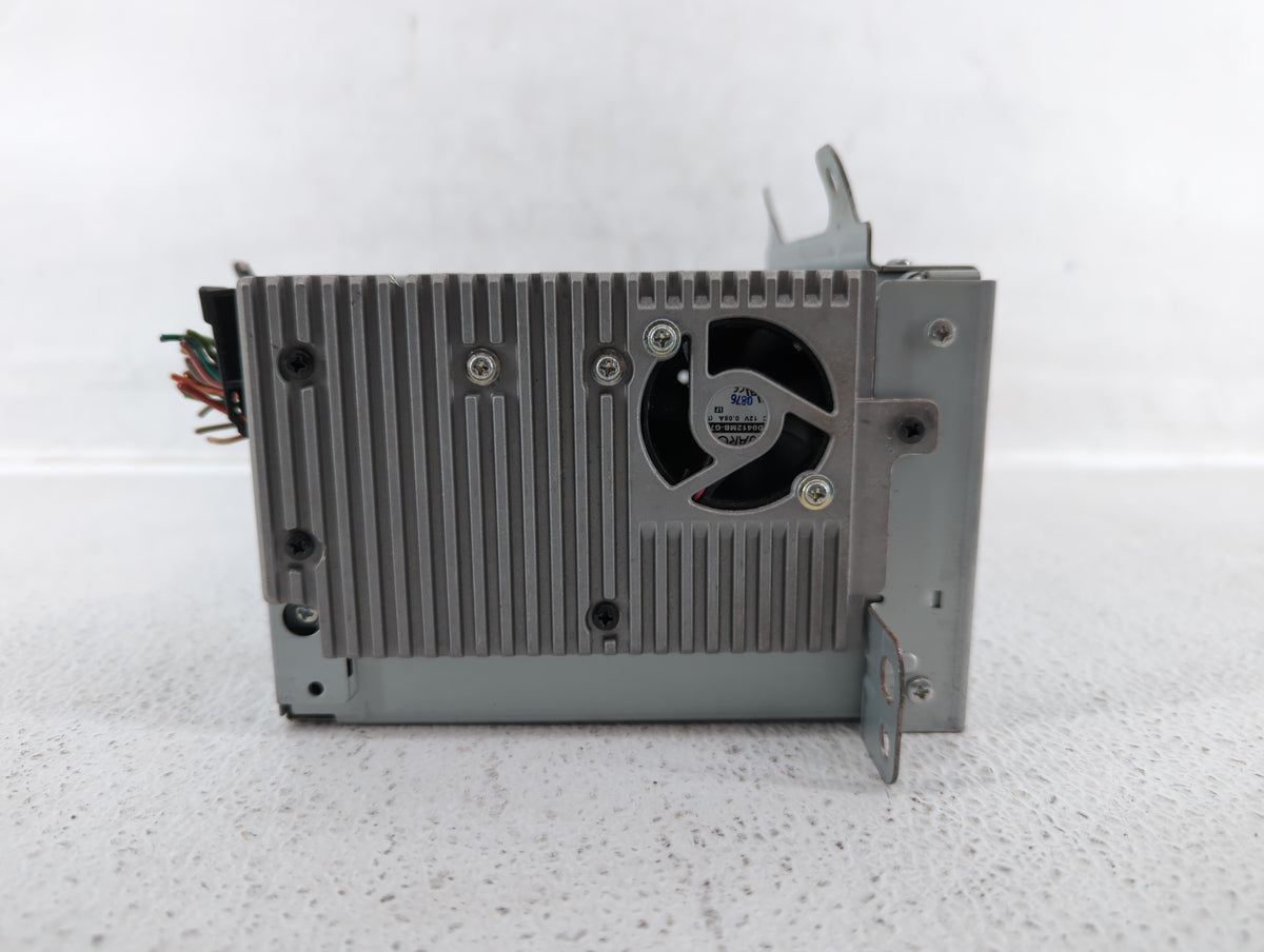 2011-2012 Chevrolet Equinox Radio AM FM Cd Player Receiver Replacement P/N:20983517 Fits Fits 2010 2011 2012 OEM Used Auto P