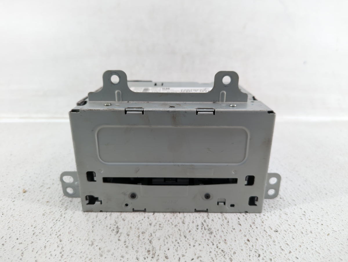 2011-2012 Chevrolet Equinox Am Fm Cd Player Radio Receiver 510925 - Oemusedautoparts1.com