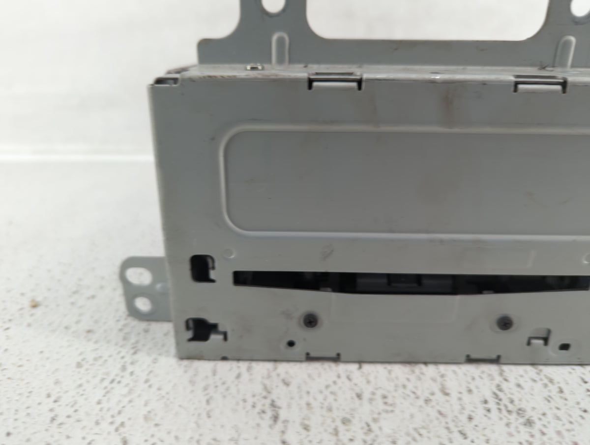 2011-2012 Chevrolet Equinox Am Fm Cd Player Radio Receiver 510925 - Oemusedautoparts1.com