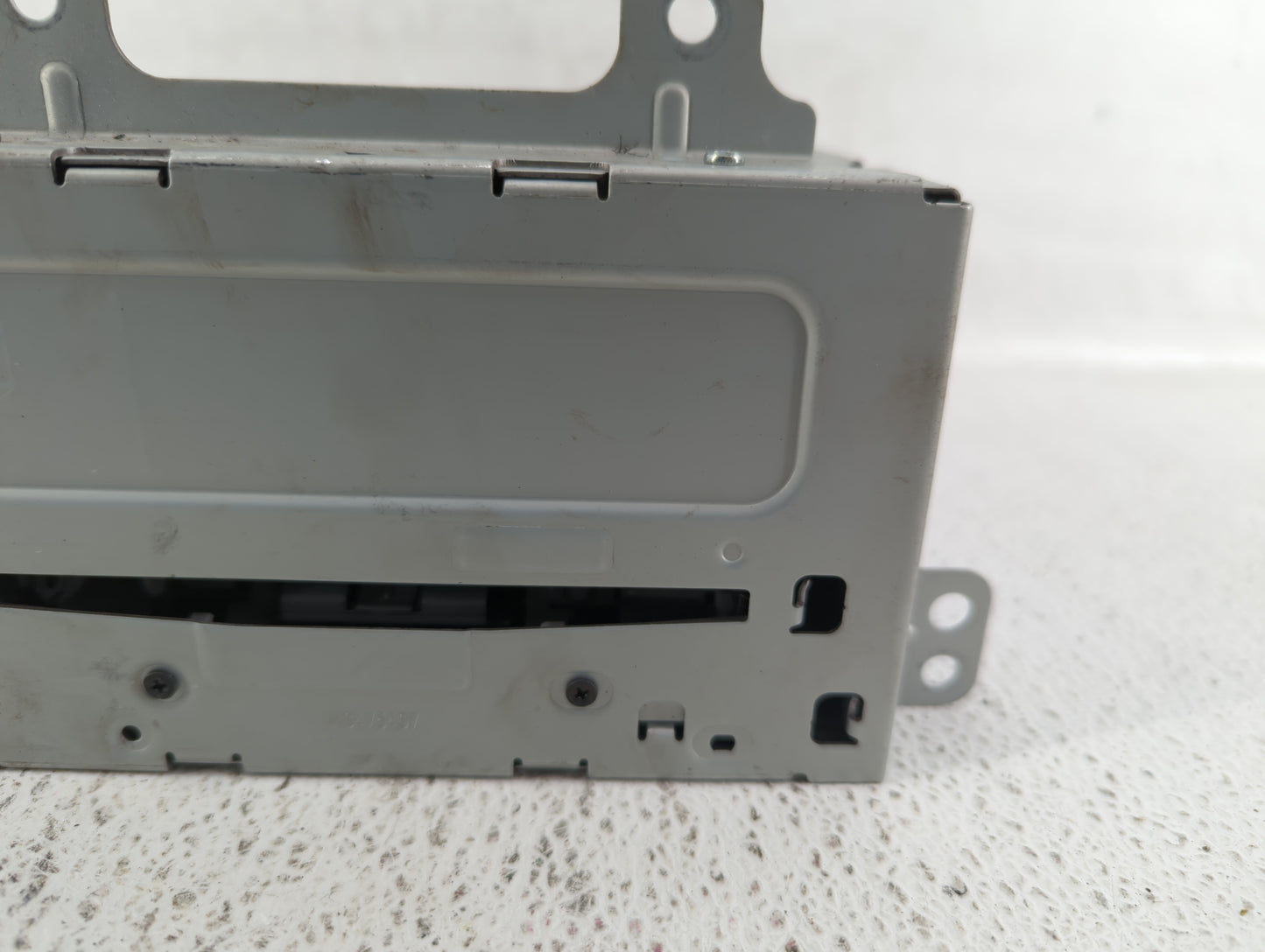2011-2012 Chevrolet Equinox Am Fm Cd Player Radio Receiver - Oemusedautoparts1.com