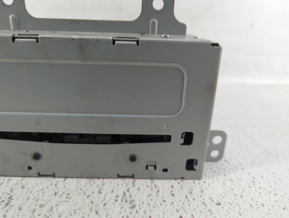 2011-2012 Chevrolet Equinox Am Fm Cd Player Radio Receiver 510925 - Oemusedautoparts1.com